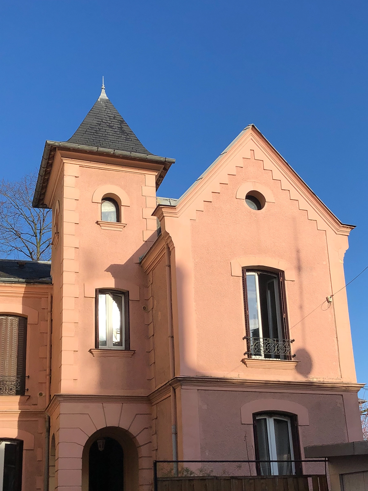 stgeorges-cover-Maison